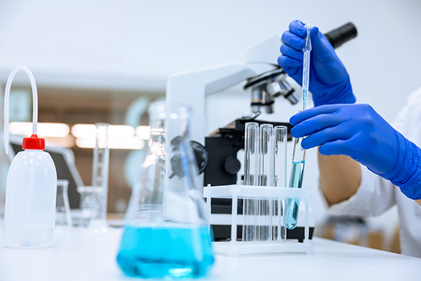 親犬やブリーダーへの負担を配慮した検査